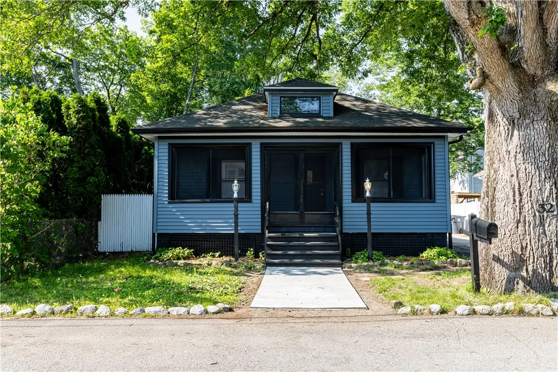 32 Sykes St, Warwick