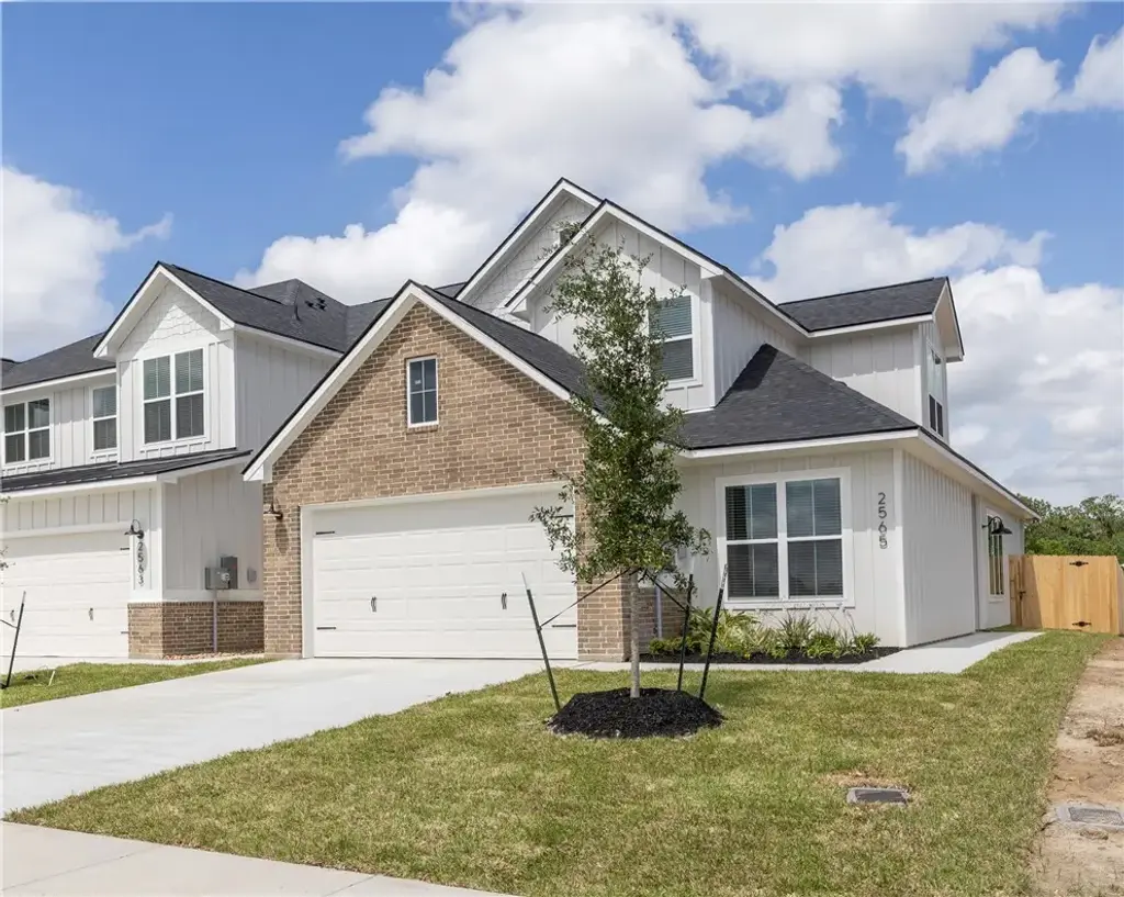 2565 Leyla Lane, College Station