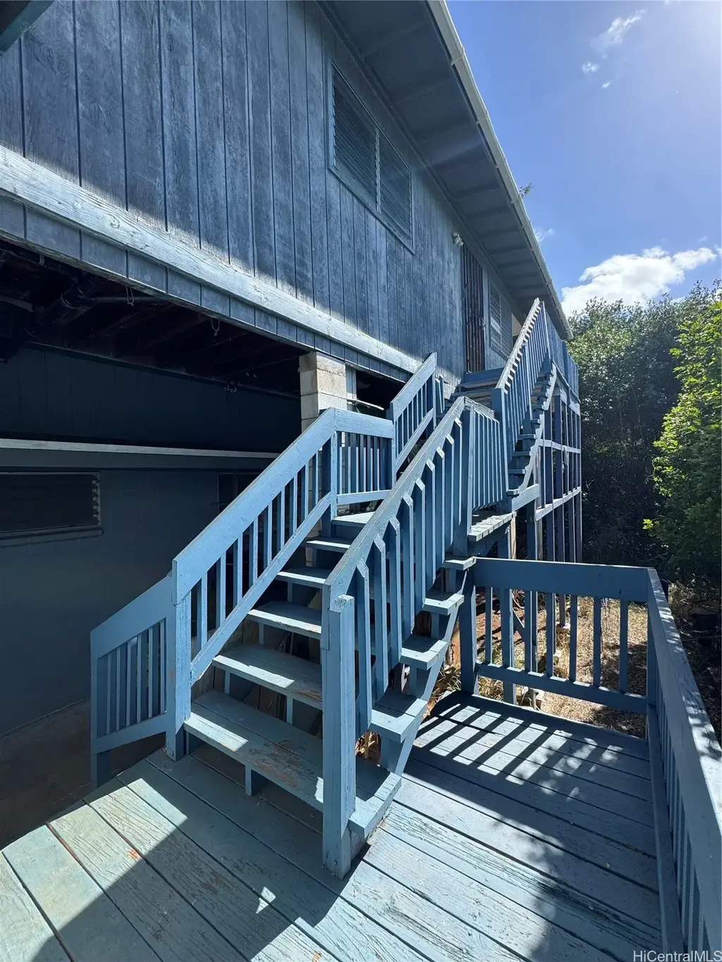 99-49 Ohiaku Street, Aiea