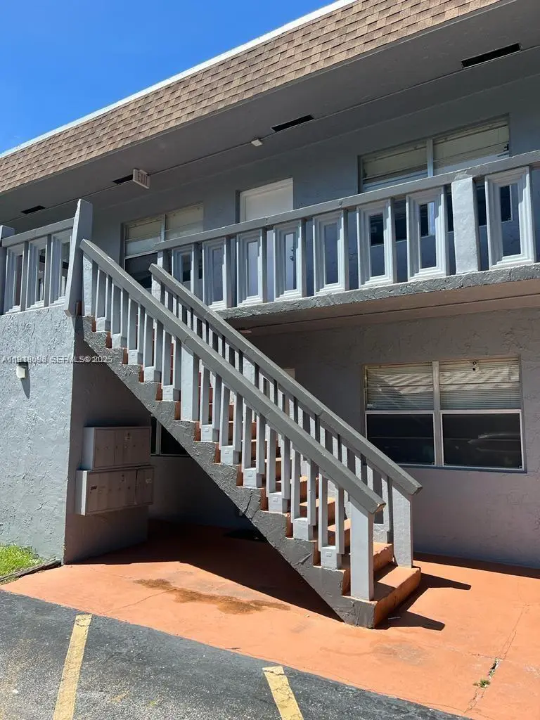 Photo of Listing #A11918098