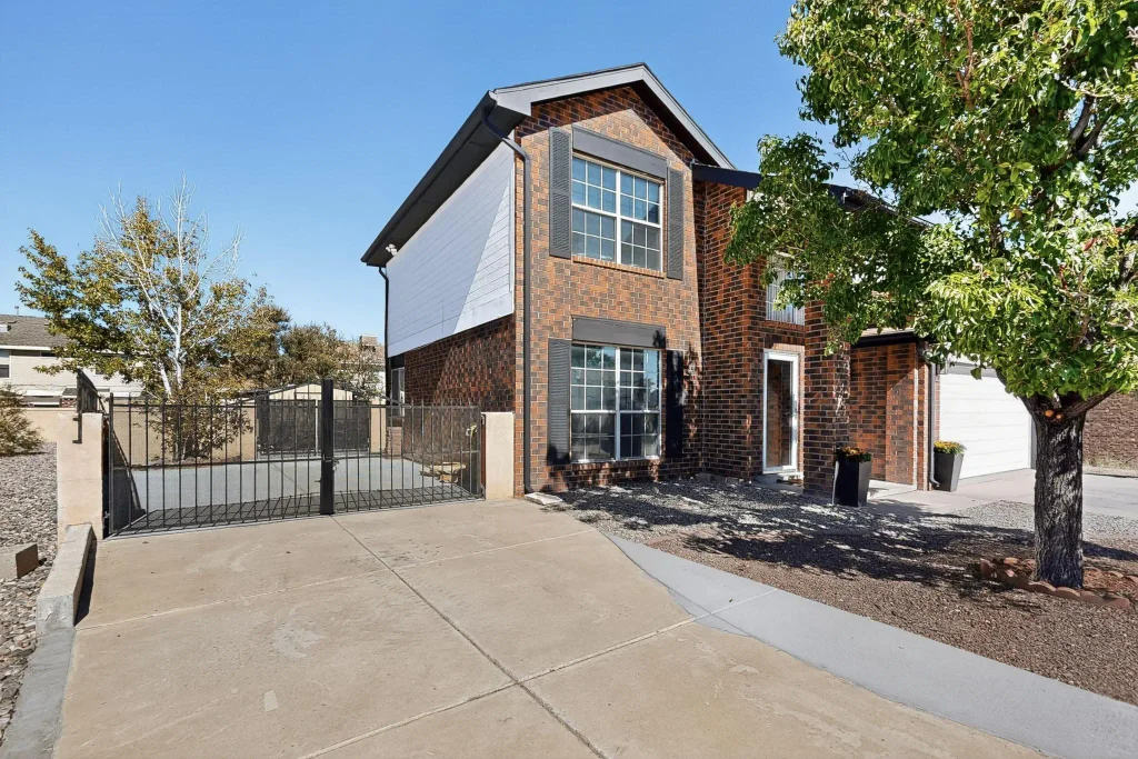 1301 Parkway Drive Nw, Albuquerque