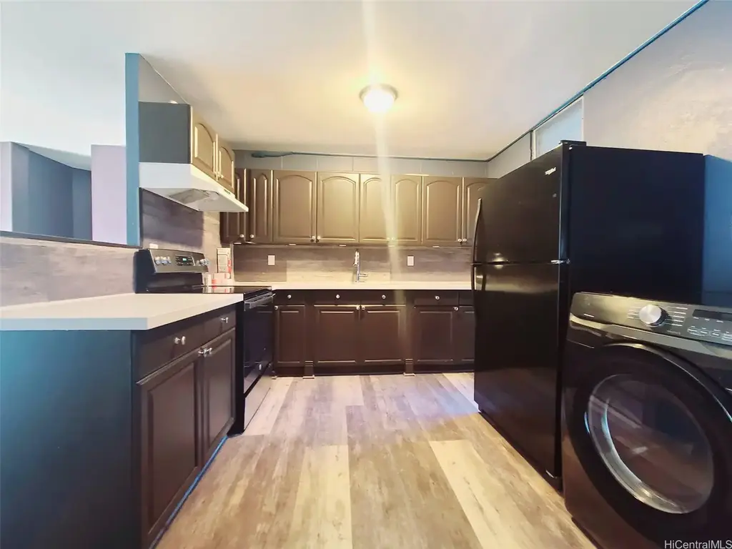 95-273 Waikalani Drive # D 502, Mililani