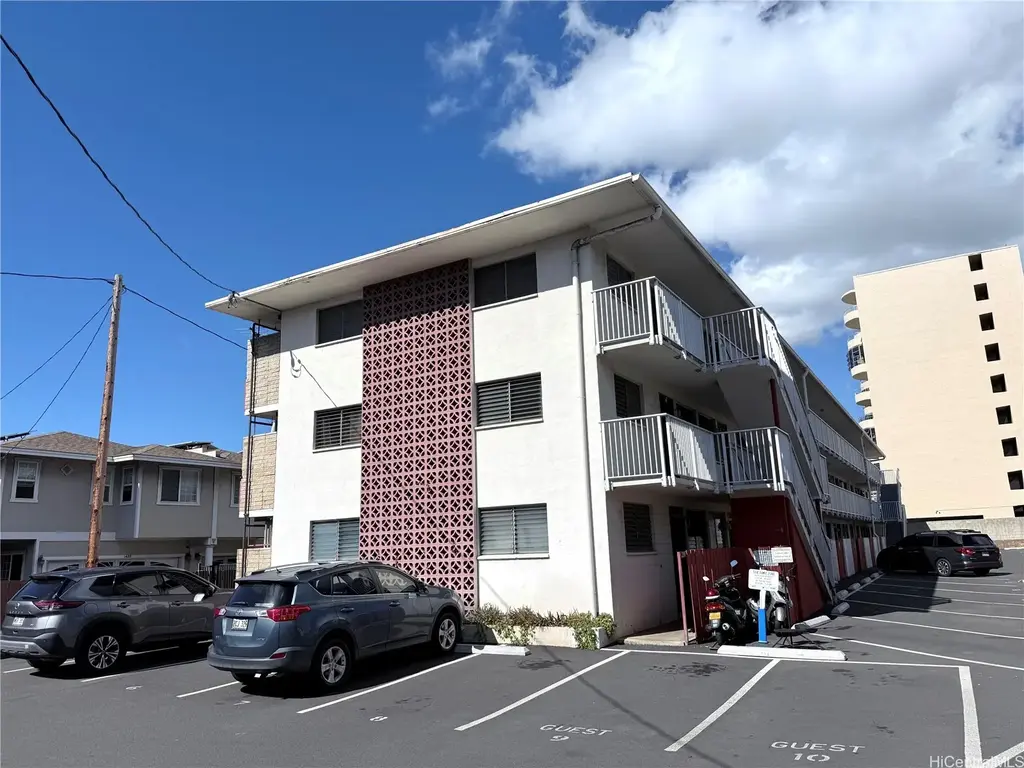 1426 Keeaumoku Street # B16, Honolulu