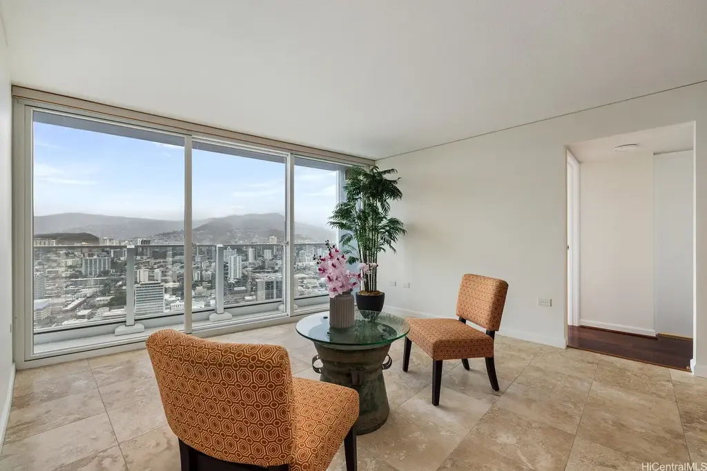 (unit #ii4302) 1296 Kapiolani Boulevard, Honolulu