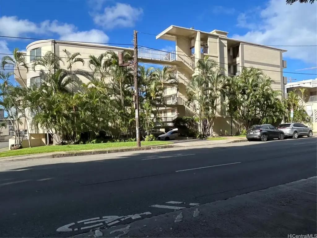 1737 S Beretania Street, Honolulu