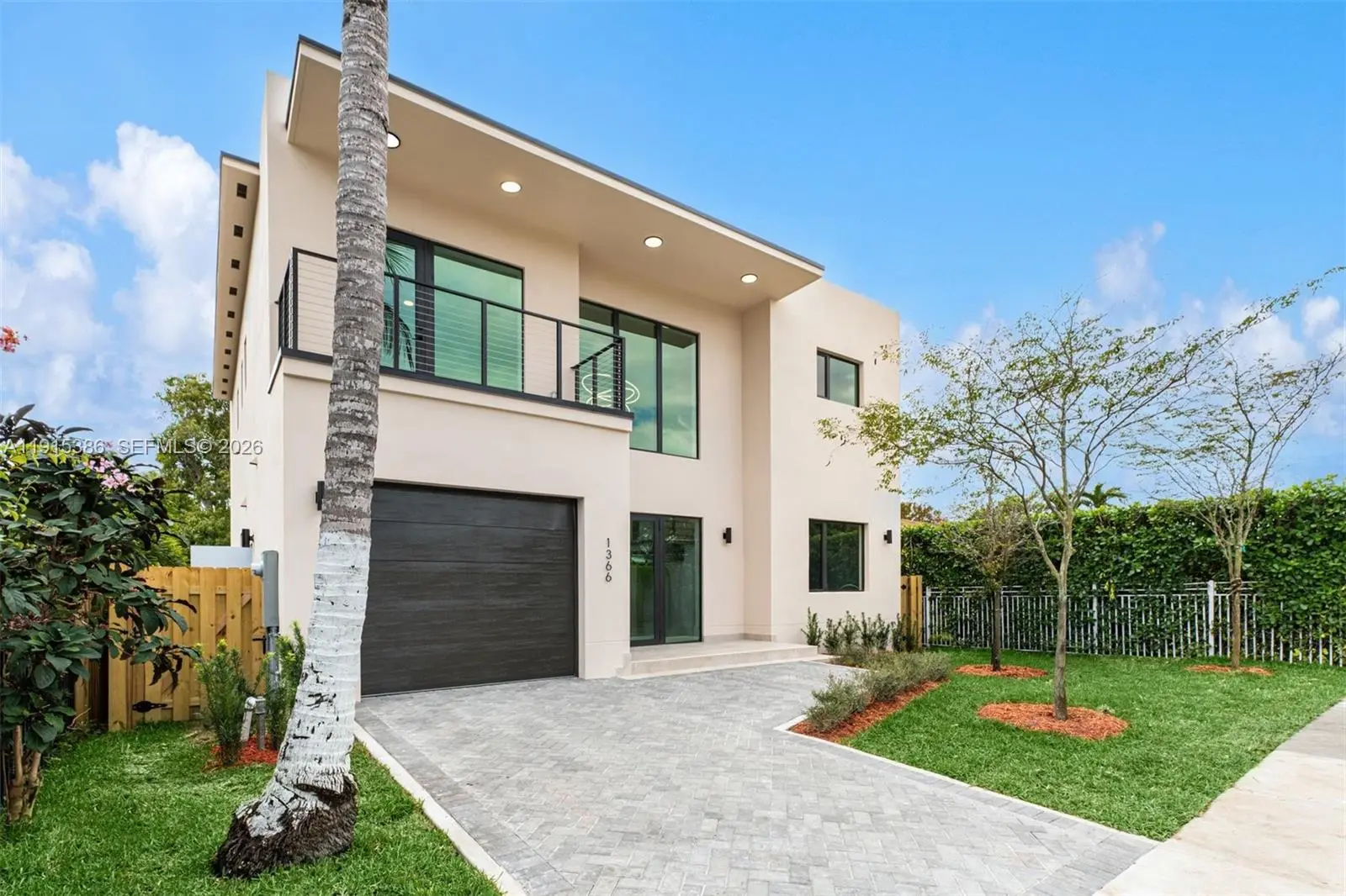 Photo of Listing #A11915386