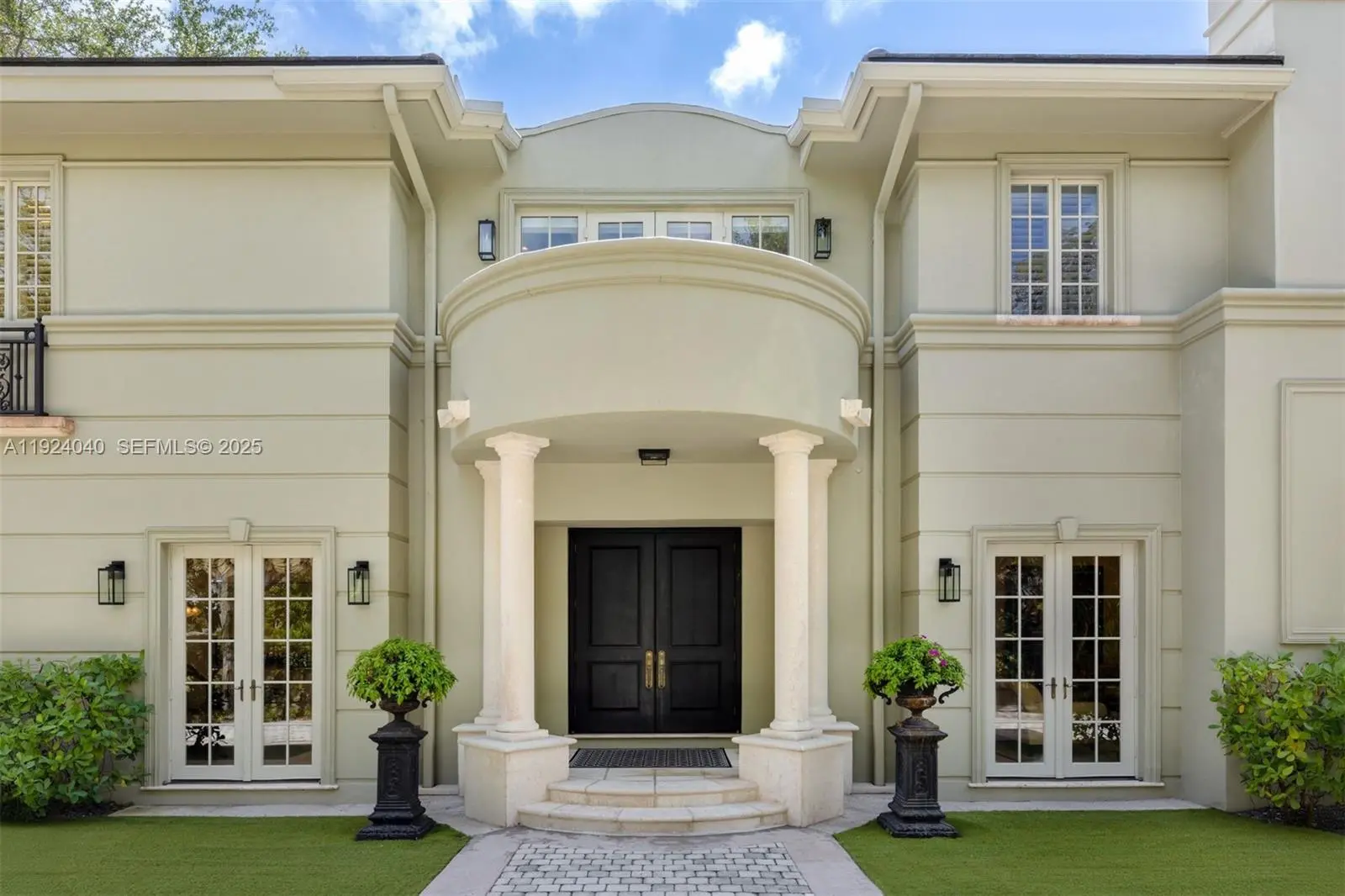 Photo of Listing #A11924040