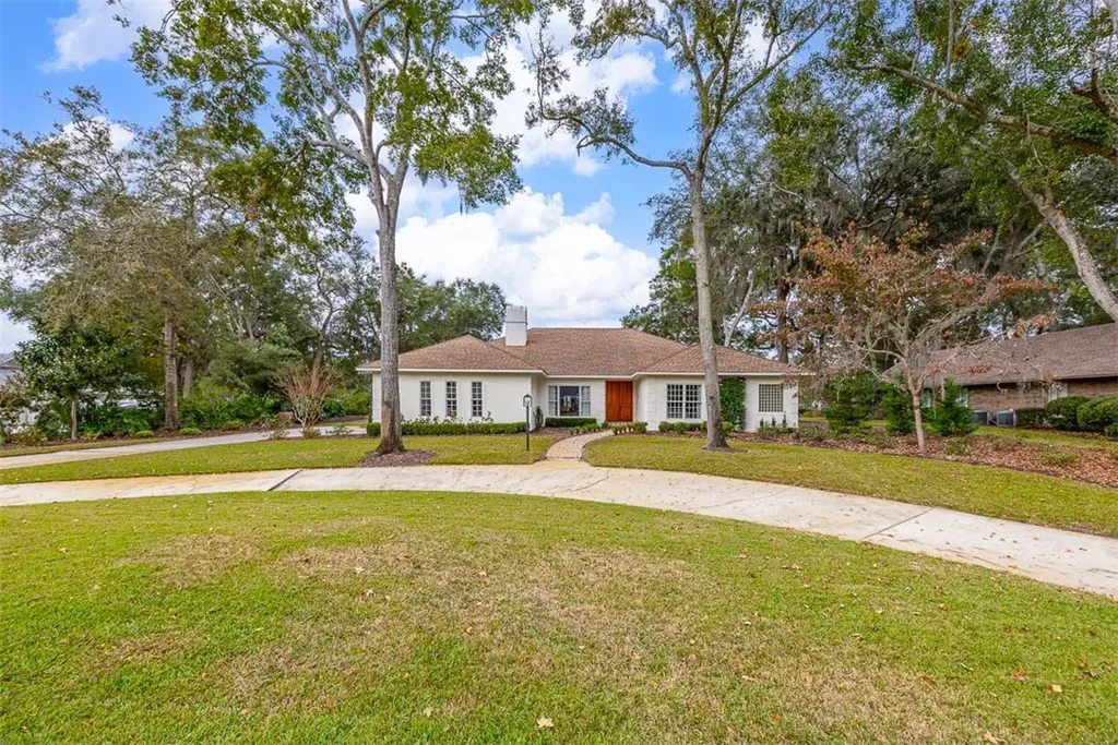 131 Harrogate Road, St Simons Island