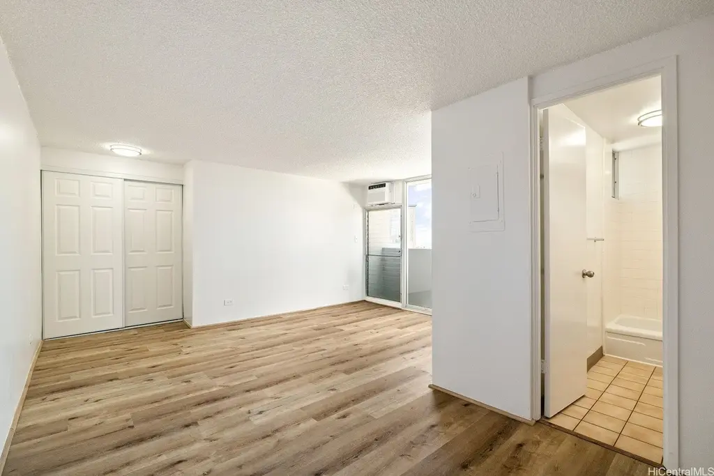 824 Kinau Street # 902, Honolulu