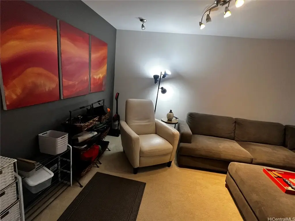 1212 Nuuanu Avenue # 1303, Honolulu