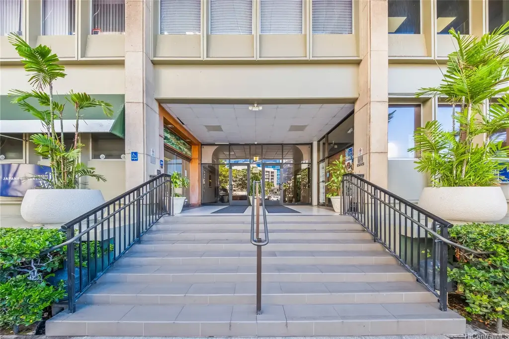 747 Amana Street # 1405, Honolulu