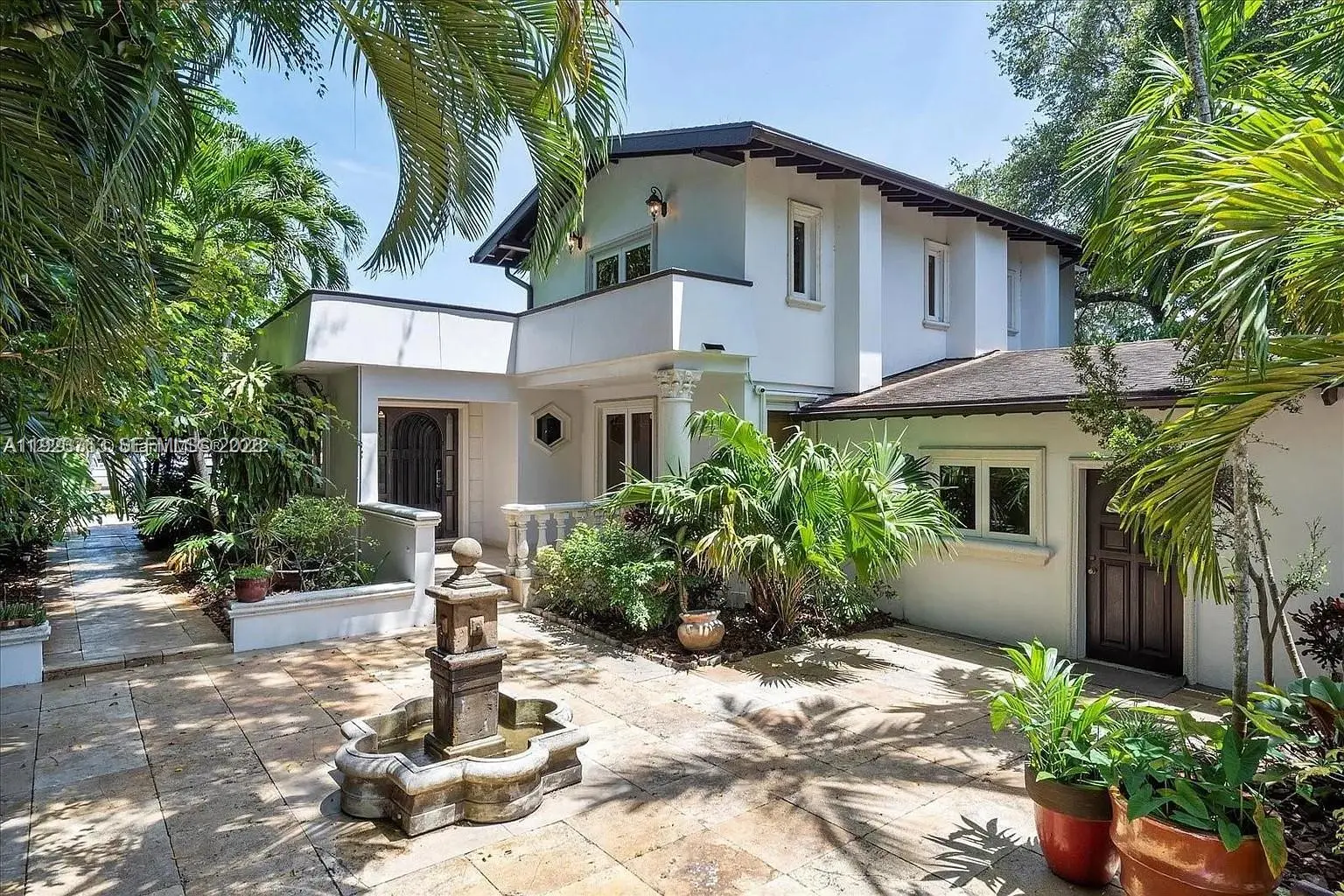 Photo of Listing #A11923763