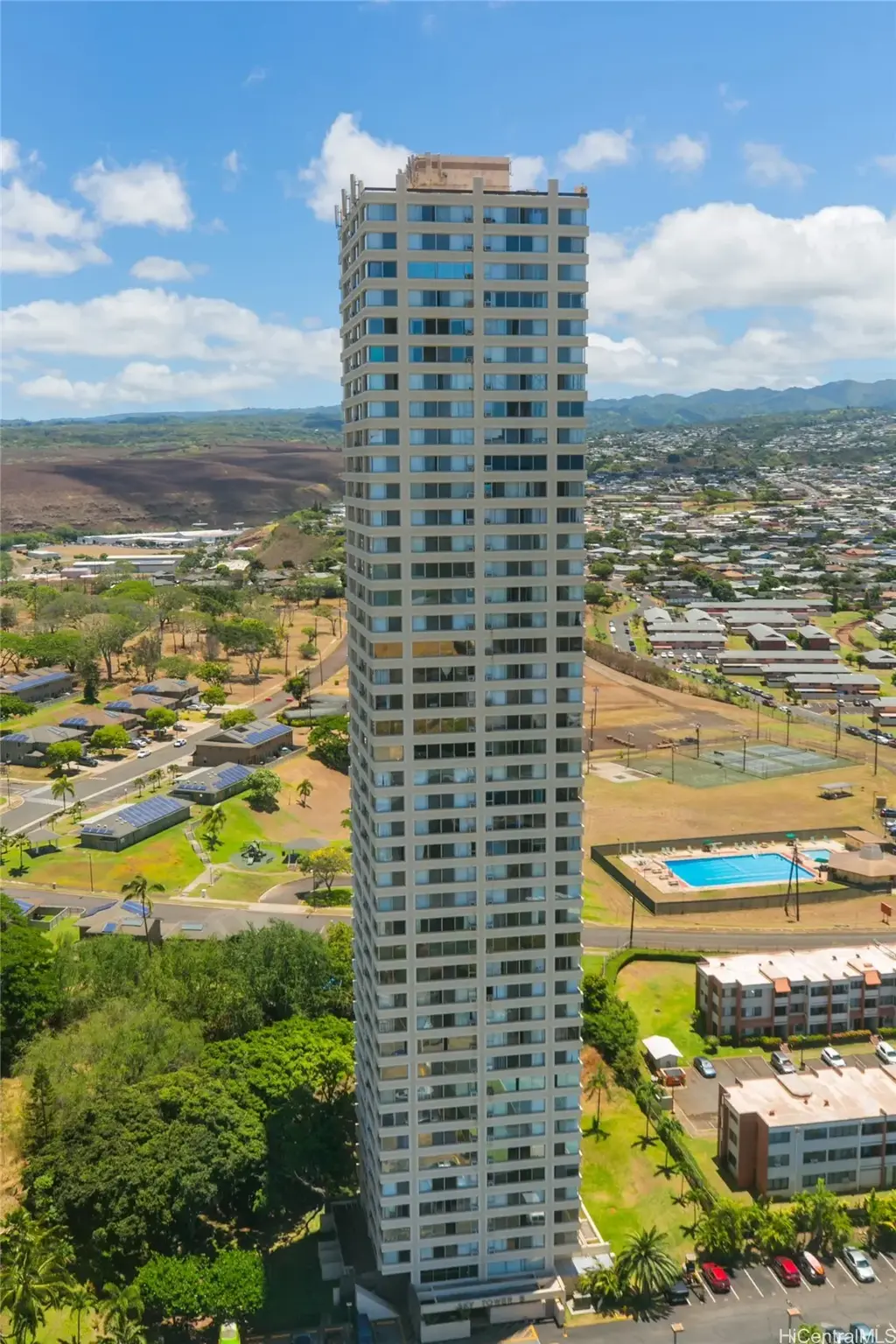 1060 Kamehameha Highway # 2606b, Pearl City