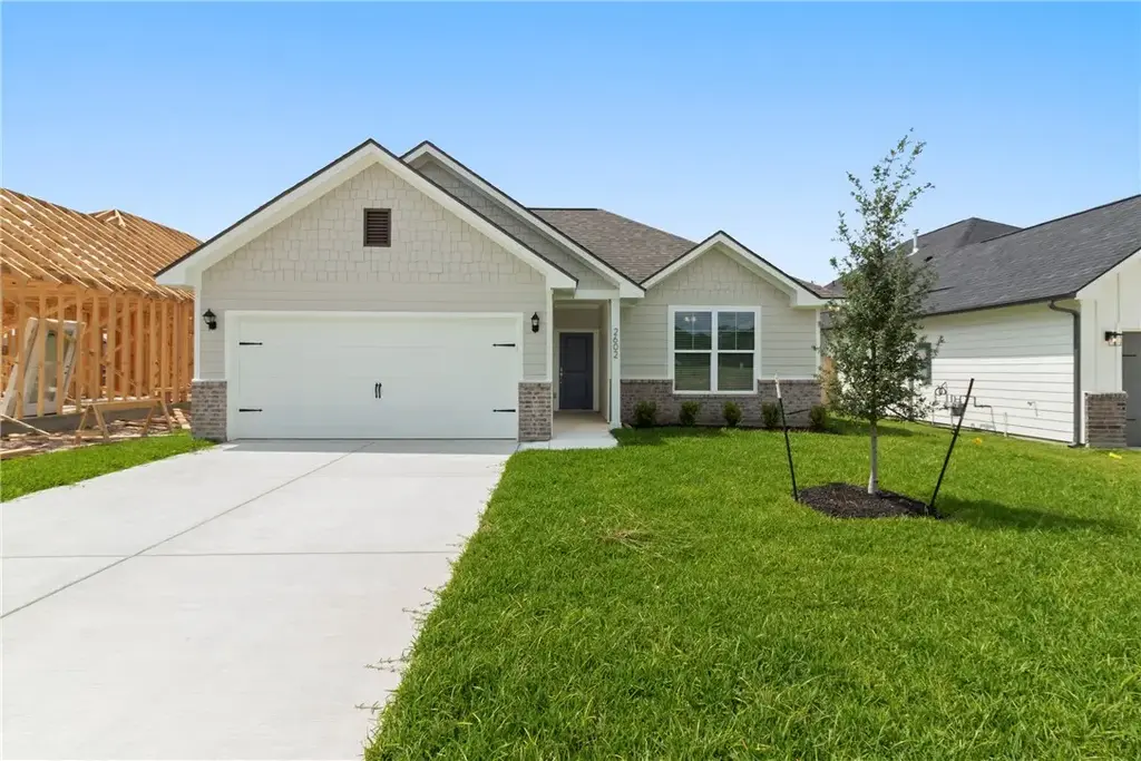 2602 Falcon Ridge Drive, Bryan