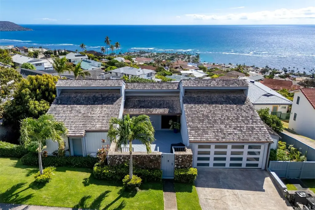 1789 Laukahi Street, Honolulu