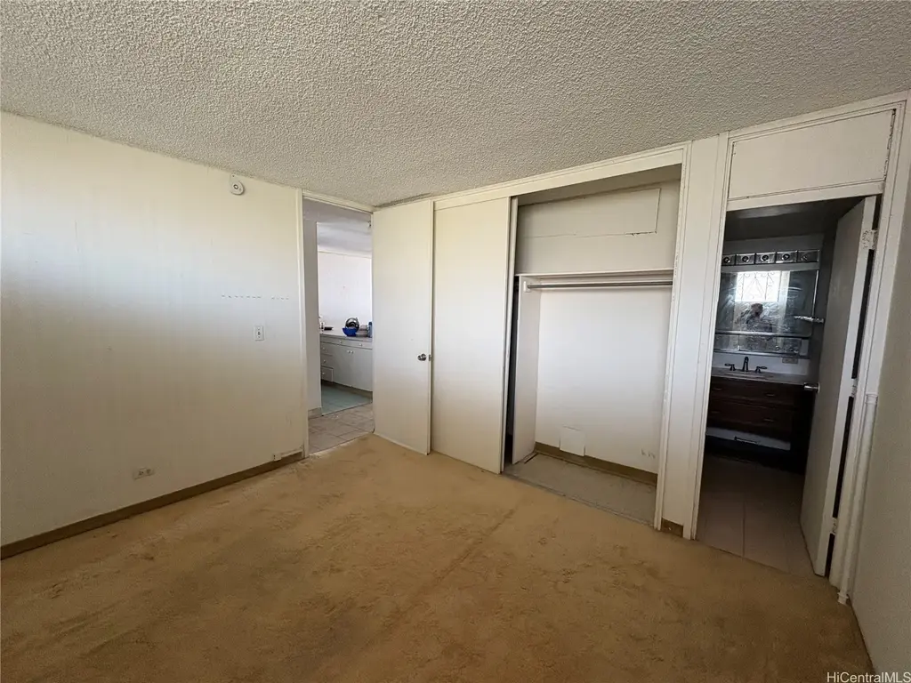4300 Waialae Avenue # A1502, Honolulu