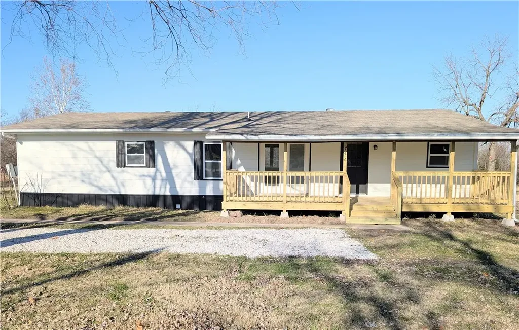 7226 Estes Road, Harrison