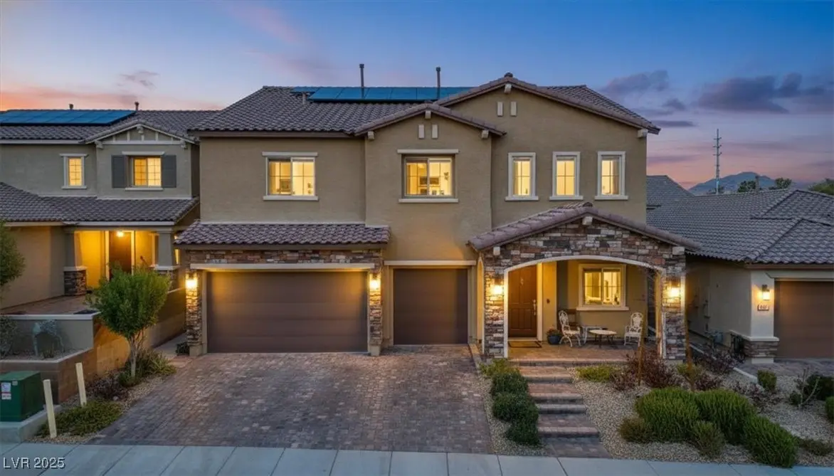 Photo of Listing #2739369