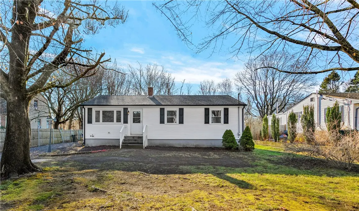 47 Shady Lea Rd, North Kingstown