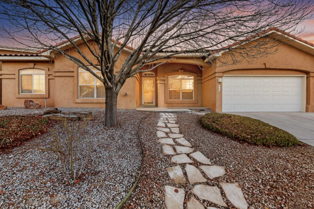 4819 Hayden Place Nw, Albuquerque