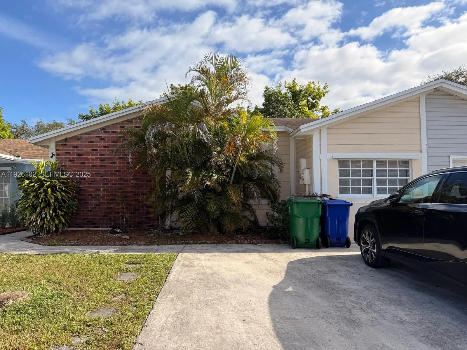 Photo of Listing #A11926102