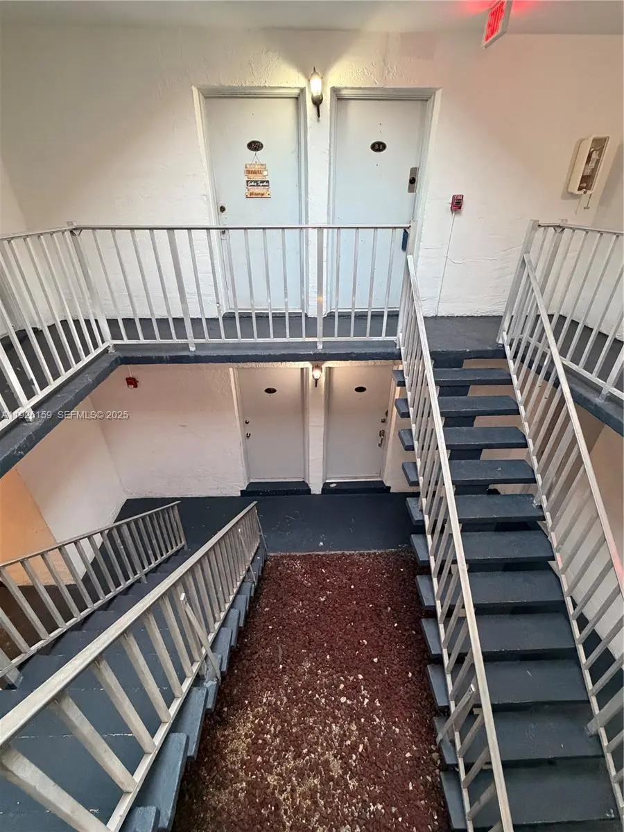 Photo of Listing #A11926159