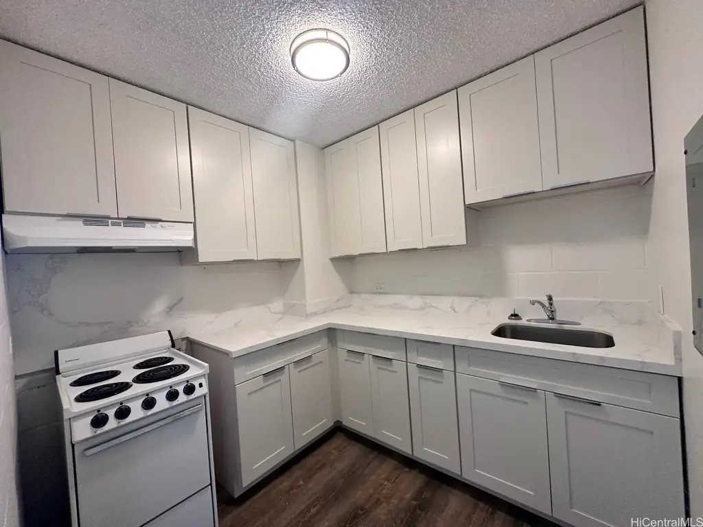 1528 Emerson Street # 503, Honolulu