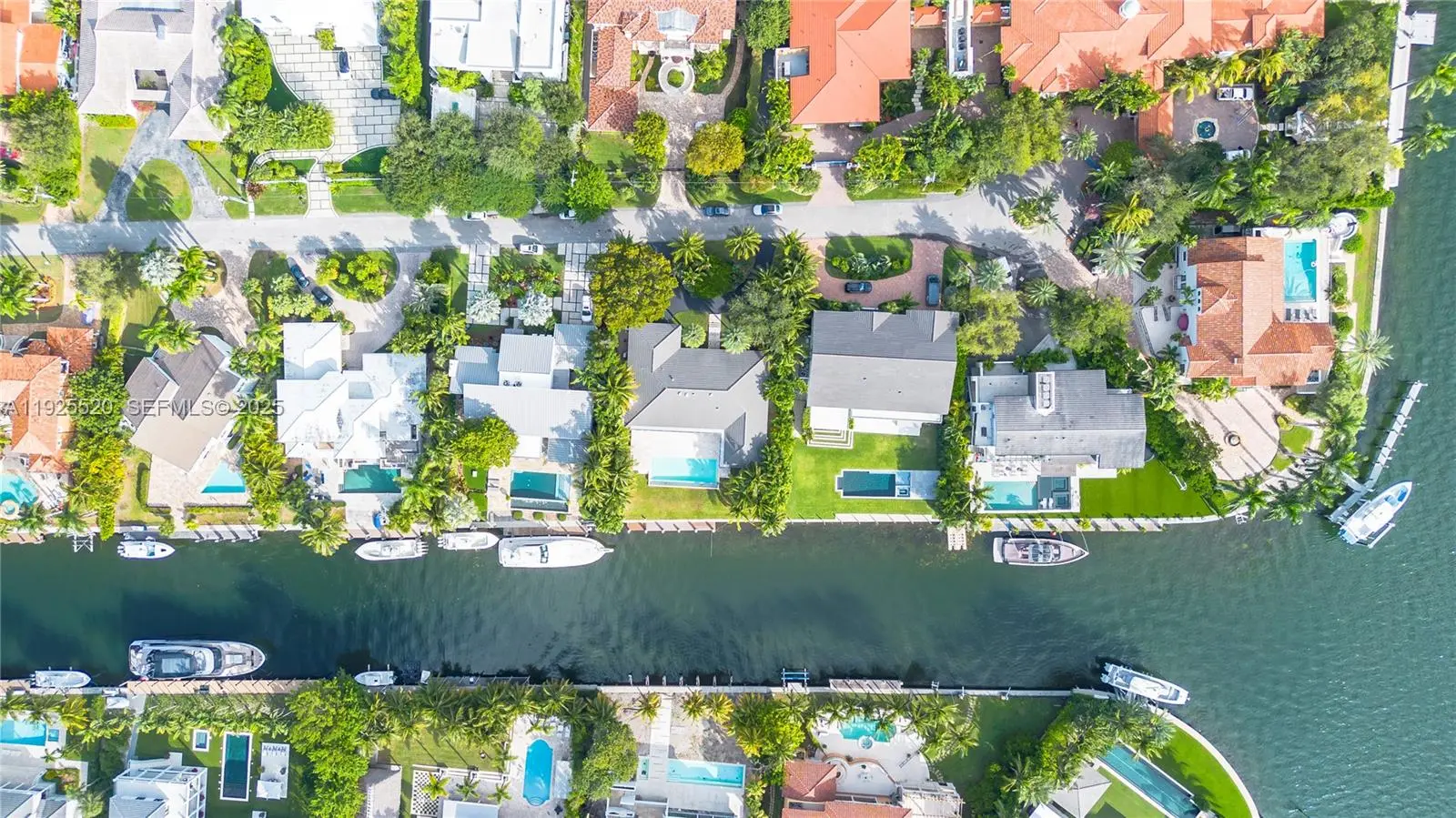 5 of 17 - 6960 Sunrise Dr, Coral Gables, FL