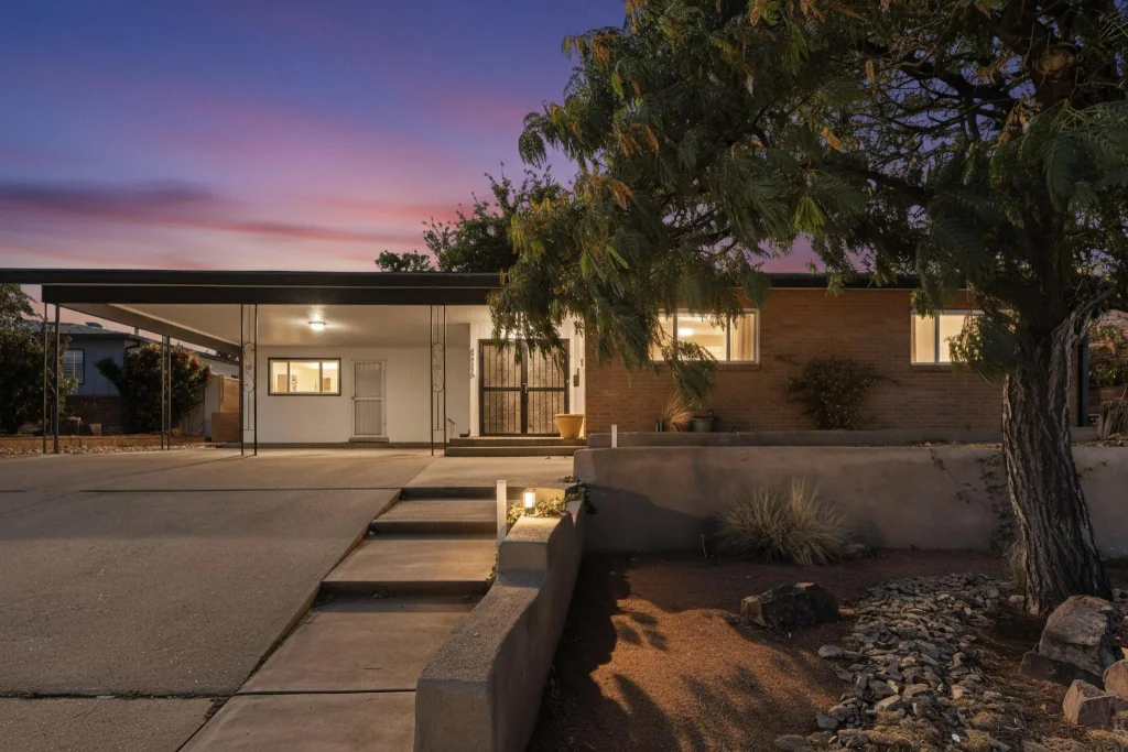 5116 Sunningdale Avenue Ne, Albuquerque