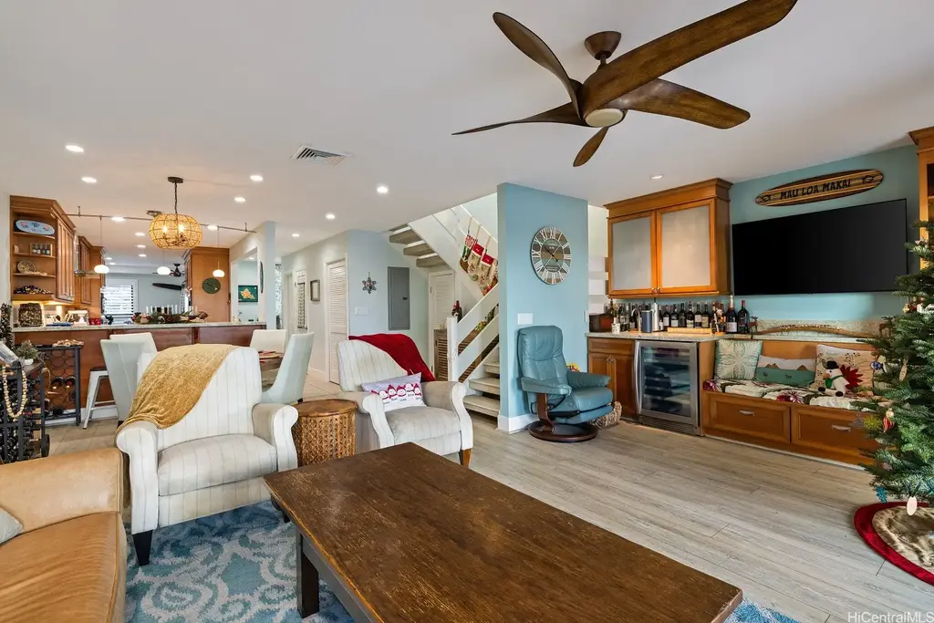 385g Kaelepulu Drive # 1207, Kailua