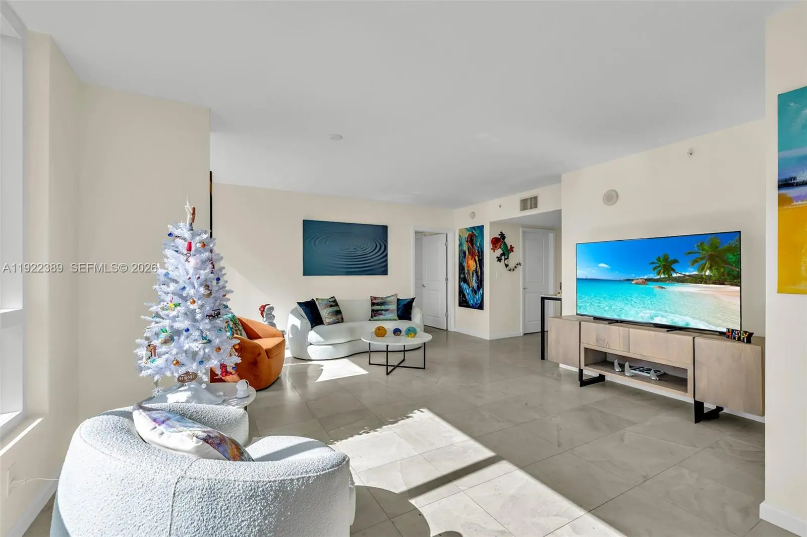 Photo of Listing #A11922389