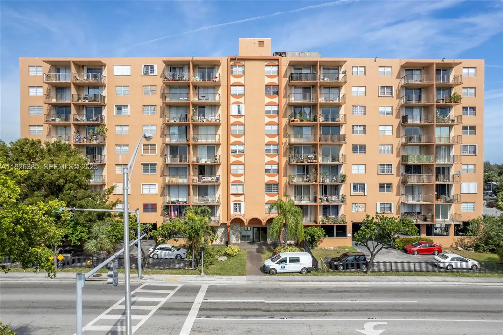 Photo of Listing #A11926385