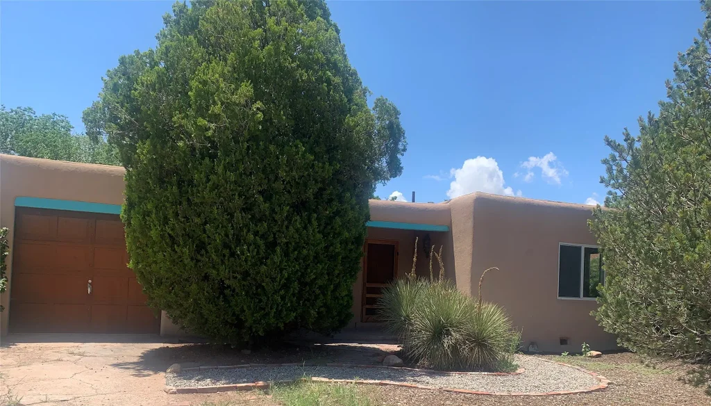 412 Cortez Place, Santa Fe