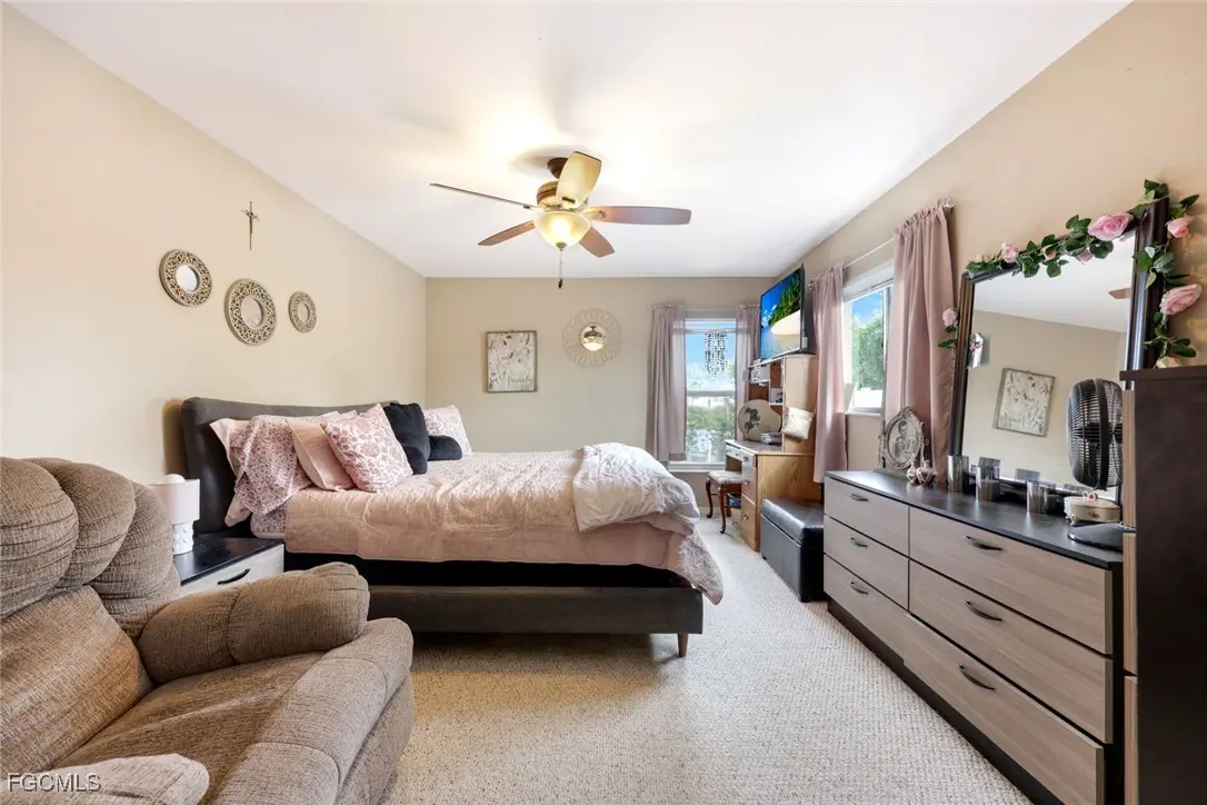 2427 Nw 25Th Street, Cape Coral, FL, 33993
