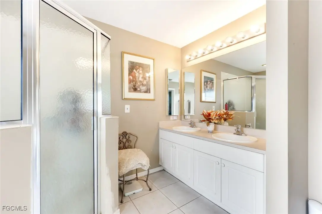 2427 Nw 25Th Street, Cape Coral, FL, 33993