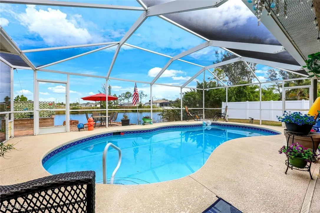 2427 Nw 25Th Street, Cape Coral, FL, 33993