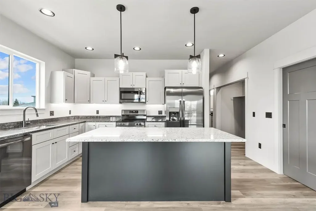 202 Fletching Unit B, Belgrade