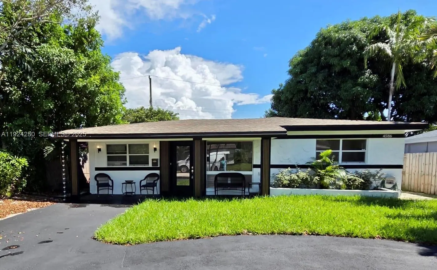 Photo of Listing #A11924250