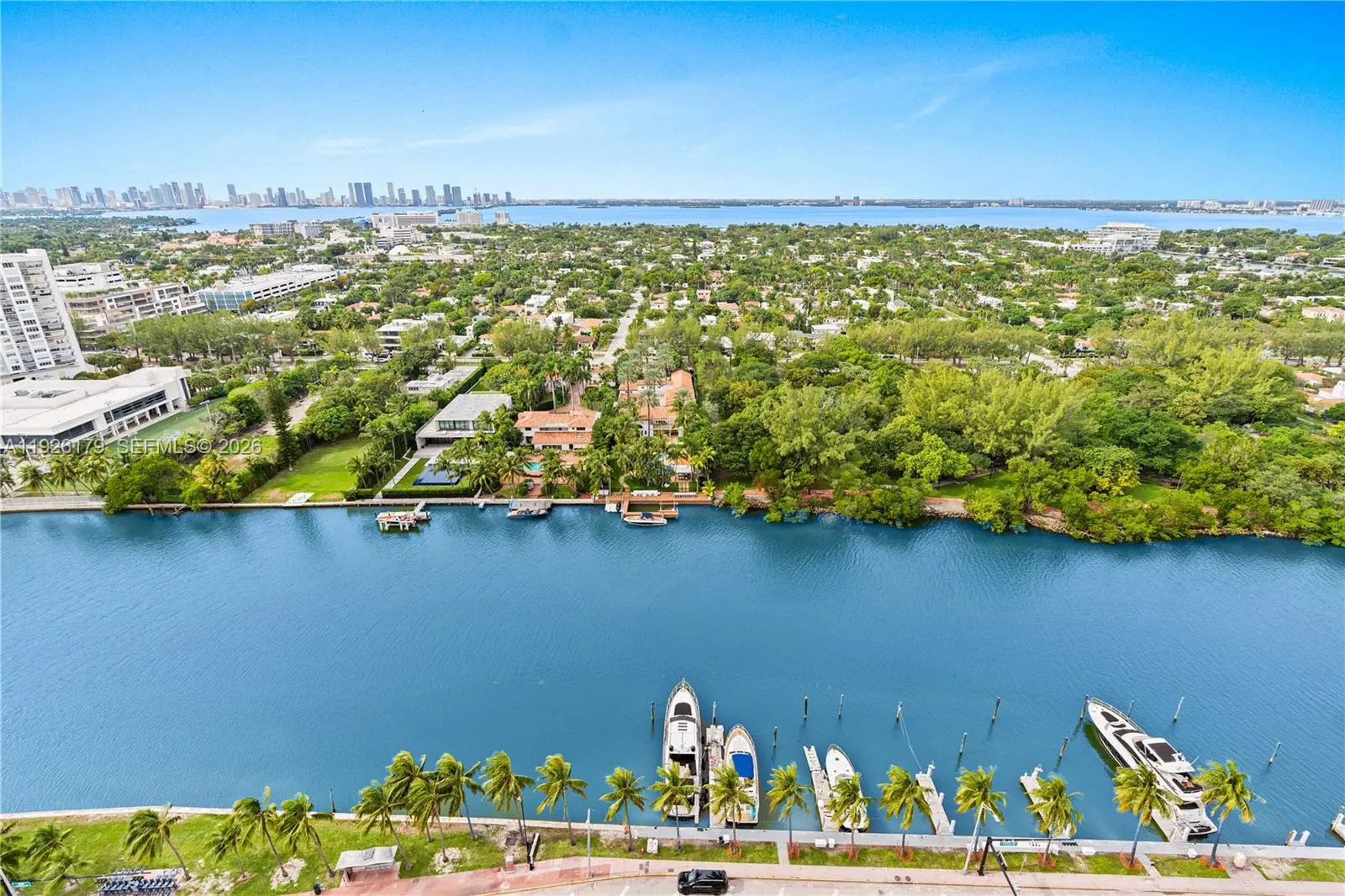 3 of 53 - 4401 Collins Avenue #2517, Miami Beach, FL