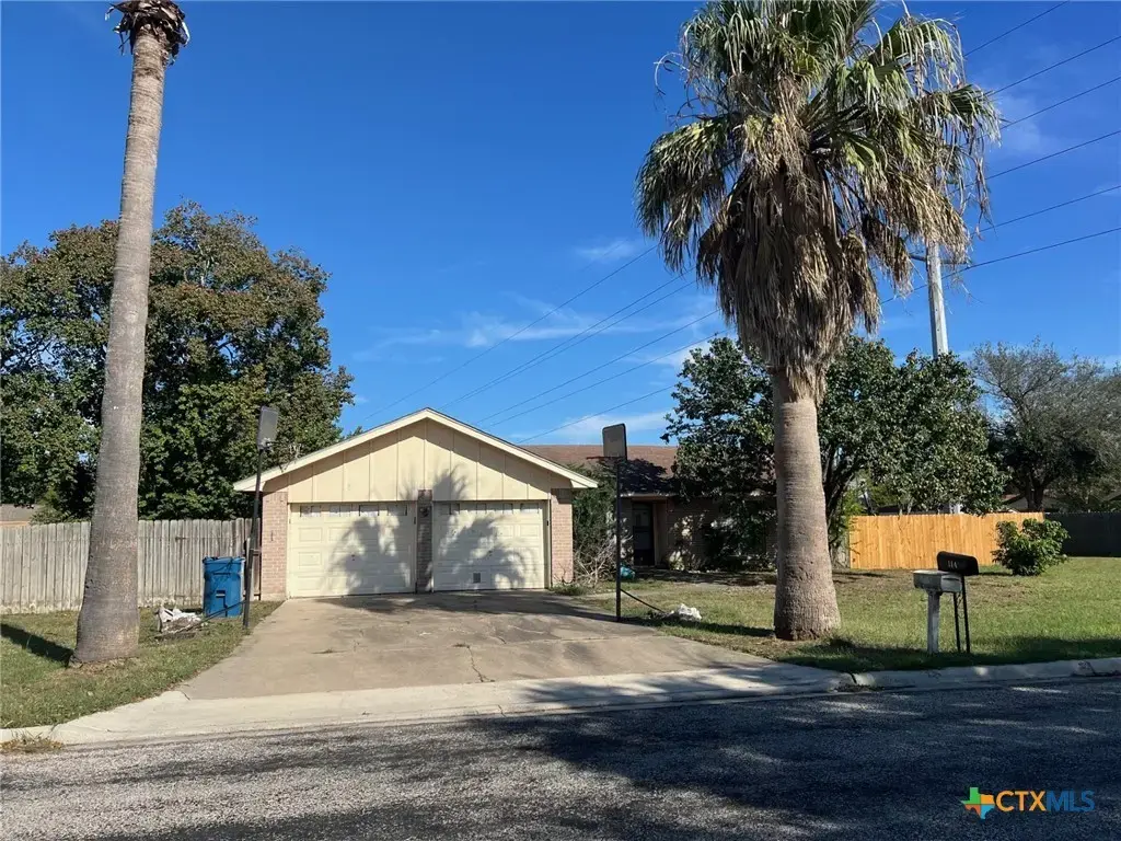 114 Chevy Chase Street, Port Lavaca