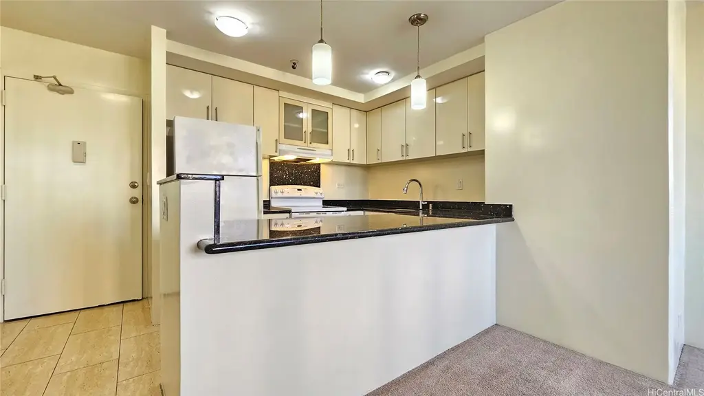 (unit #401) 2499 Kapiolani Boulevard, Honolulu