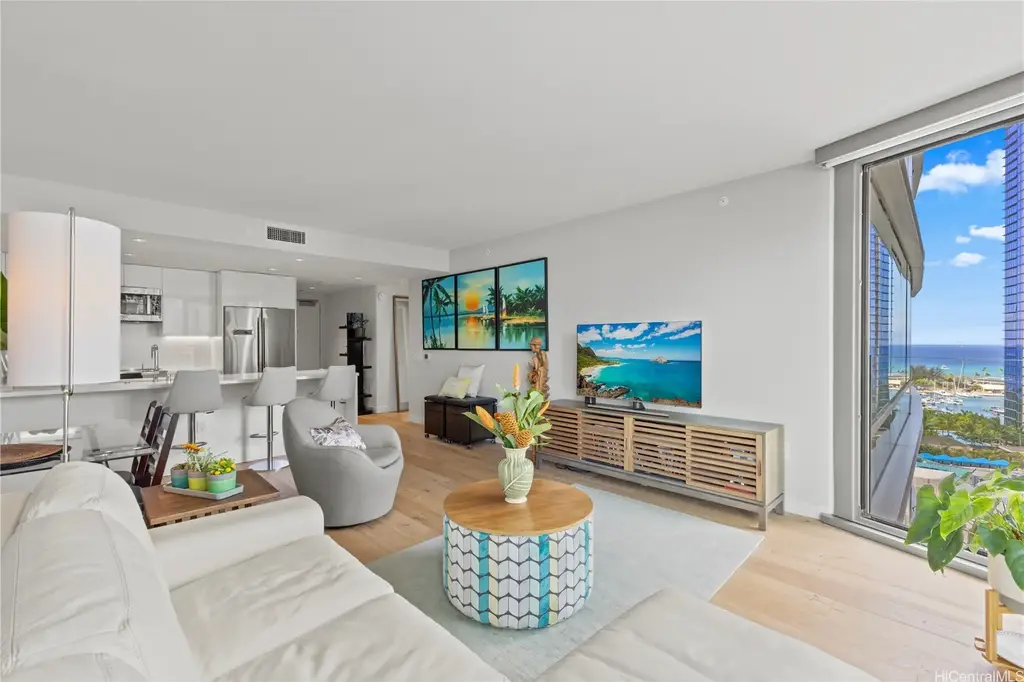 1001 Queen Street # 1403, Honolulu