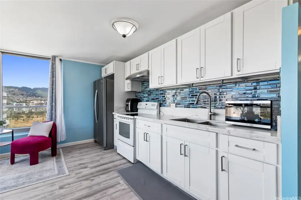2421 Tusitala Street # 1902, Honolulu