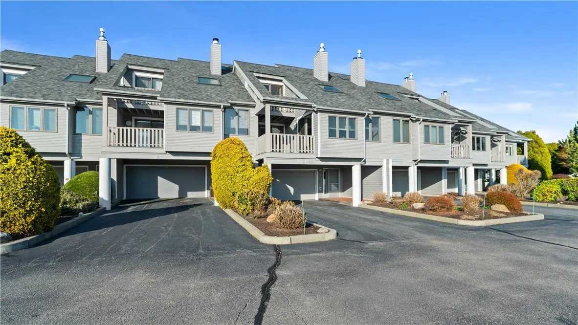 1125 Point Judith Rd # D4, Narragansett