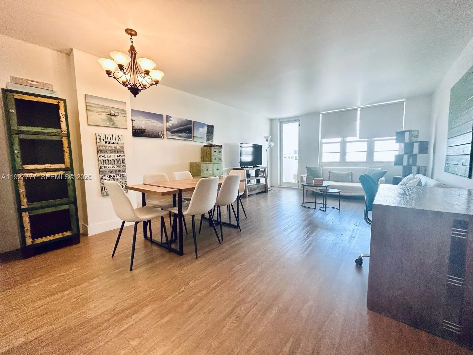 Photo of Listing #A11927777