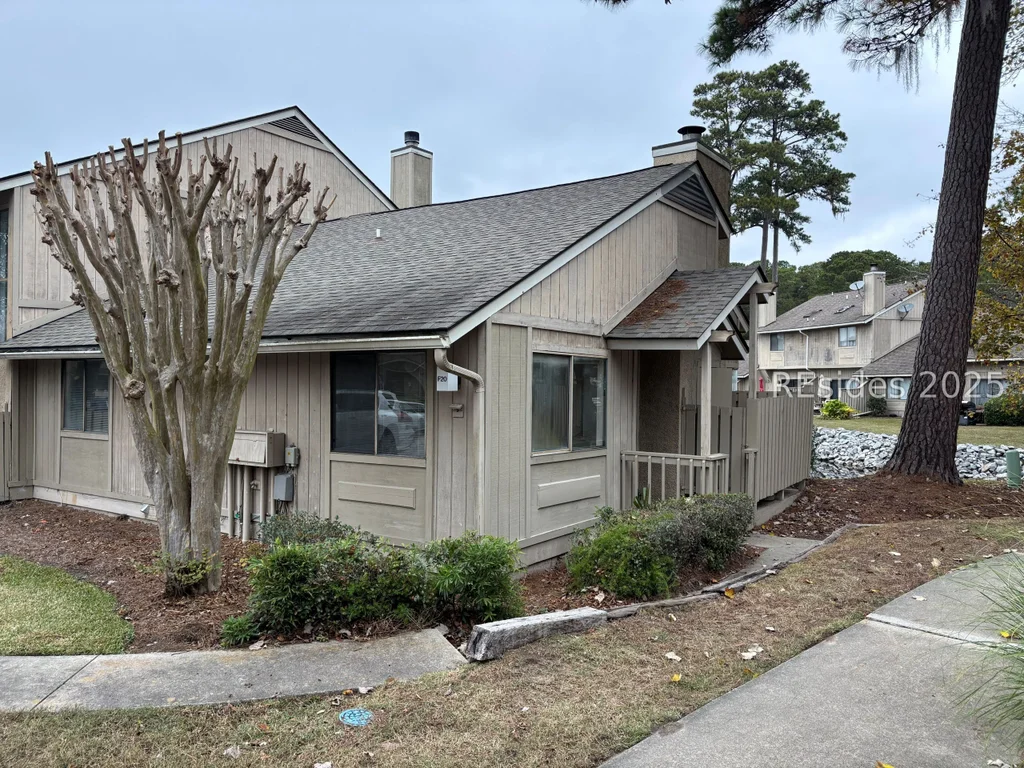 5 Gumtree Road F-20, Hilton Head Island