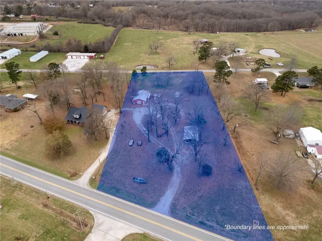 8049 N 7 Highway, Harrison