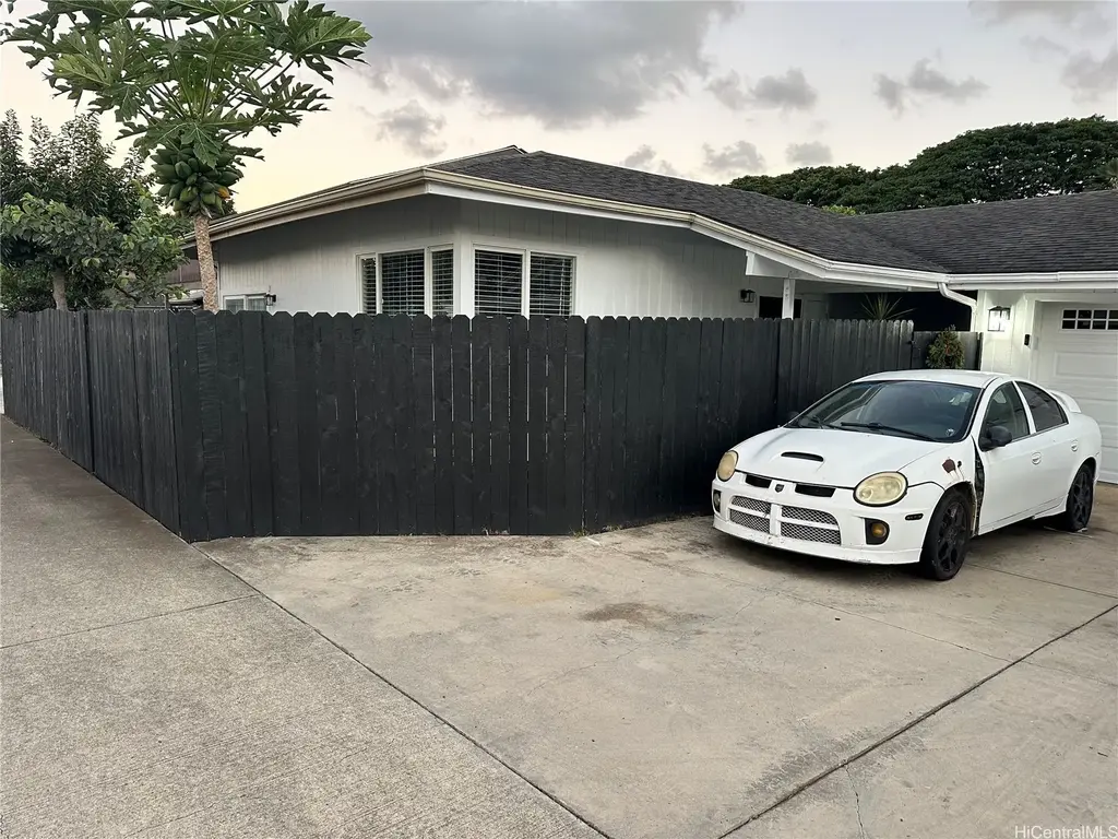 41-555 Hihimanu Street, Waimanalo