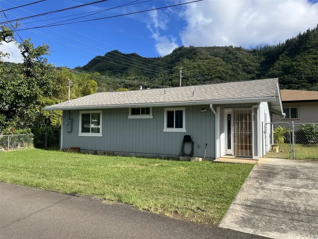 2943 Kahaloa Drive, Honolulu