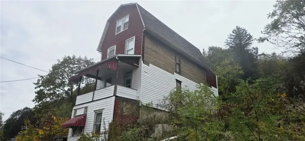 1134 Ridge Avenue , Greater Johnstown School District